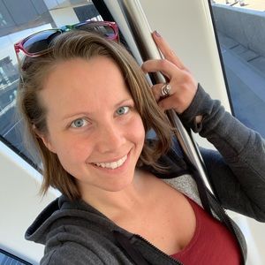 Meet your Posher, Suzanne